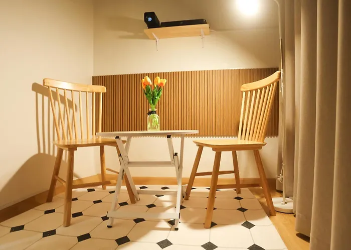 Villa 상왕십리역3분#미니영화관#층전체#동대문#명동#홍대#종로#성수#서울숲#한양대#청계천#공항버스 *